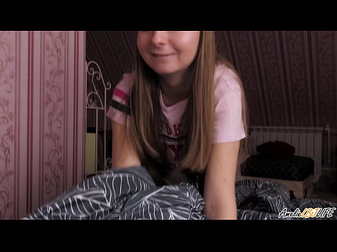 ❤️ Blondie onun BFF-ni dərindən sorur və ağzına boşaldır ❤️❌ Porno pornoda az.epicpornvideos-com.ru ❌️❤